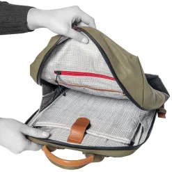 a/u by aunts & unclesHamamatsu