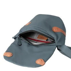 a/u by aunts & unclesKazo