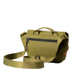 a/u by aunts & unclesKazo