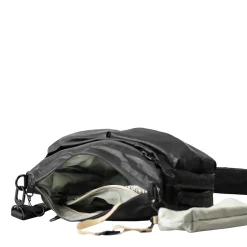 a/u by aunts & unclesMogami