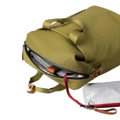 a/u by aunts & unclesMorioka