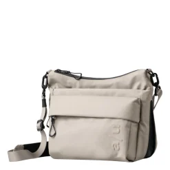 a/u by aunts & unclesNanuki RE LITE