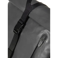 a/u by aunts & unclesSeki RE