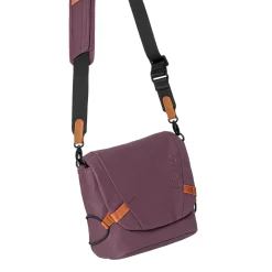 a/u by aunts & unclesSendai