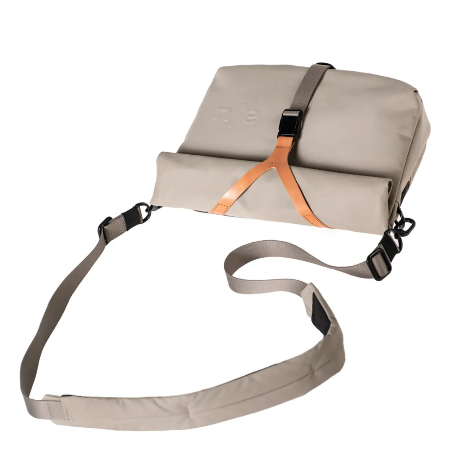 a/u by aunts & unclesTakahashi RE