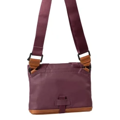 a/u by aunts & unclesTsu