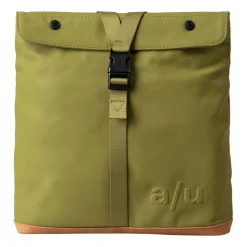 a/u by aunts & unclesYao