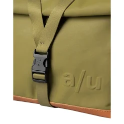 a/u by aunts & unclesYao