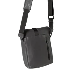 a/u by aunts & unclesYodo RE