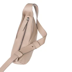 aunts & unclesBee Balm