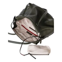 aunts & unclesGorgeous