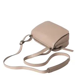 aunts & unclesMagnolia