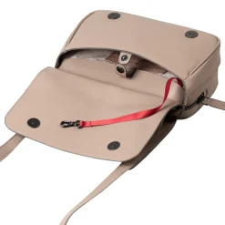 aunts & unclesMagnolia