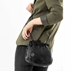 aunts & unclesMrs. Fortune Cookie