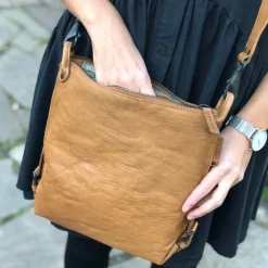 aunts & unclesMrs. Raisin Cookie