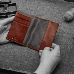 Braun BüffelCOUNTRY RFID Passetui