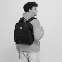 CABAIAAdventurer Medium