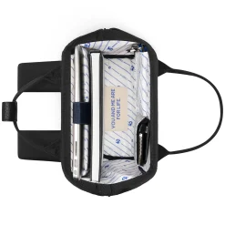 CABAIAAdventurer Small