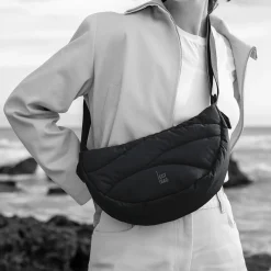 GOT BAGWavy Puffer Moon Bag