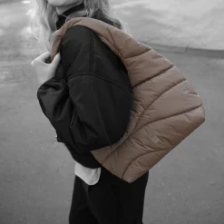 GOT BAGWavy Puffer Shoulder Bag