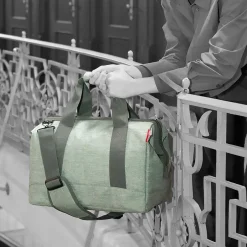 reisenthelallrounder M