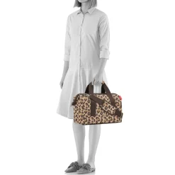 reisenthelallrounder M