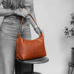 The Chesterfield BrandSkara