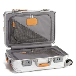 TUMI19 DEGREE ALUMINIUM International Carry-On