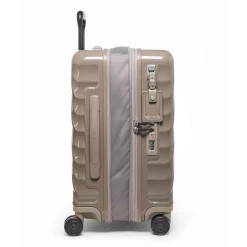 TUMI19 DEGREE Continental Expandable 4 Wheel Carry-On