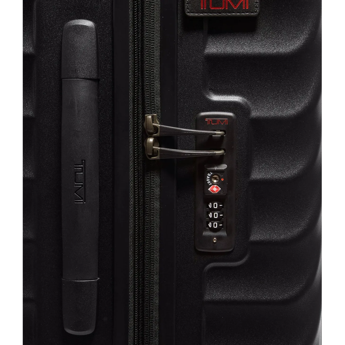 TUMI19 DEGREE Extended Trip Expandable 4 Wheel P/C