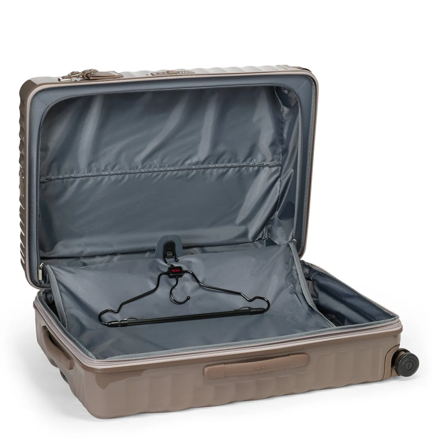 TUMI19 DEGREE Extended Trip Expandable 4 Wheel P/C