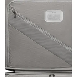 TUMI19 DEGREE LITE Short Trip P/C