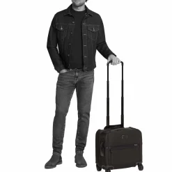 TUMITUMI ALPHA Compact 4 Wheel Brief